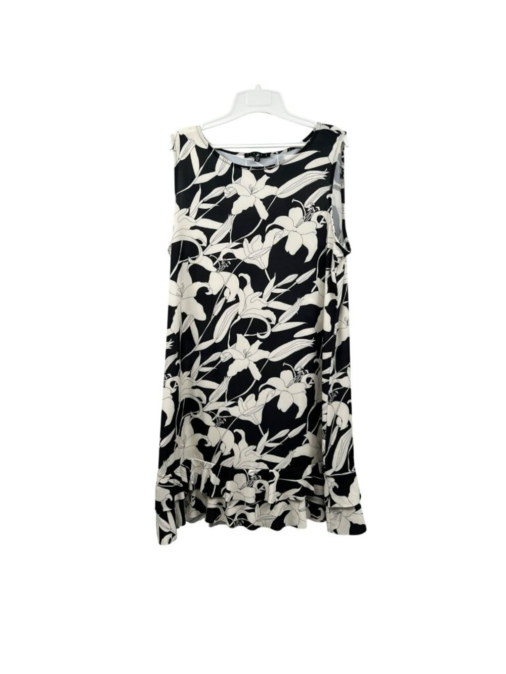 TIANA B. Floral Shift Dress Sleeveless Black/White Ruffle Hem Size XL